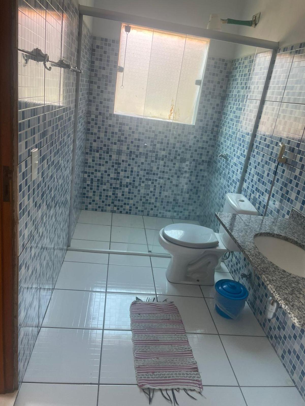 Casa Em *